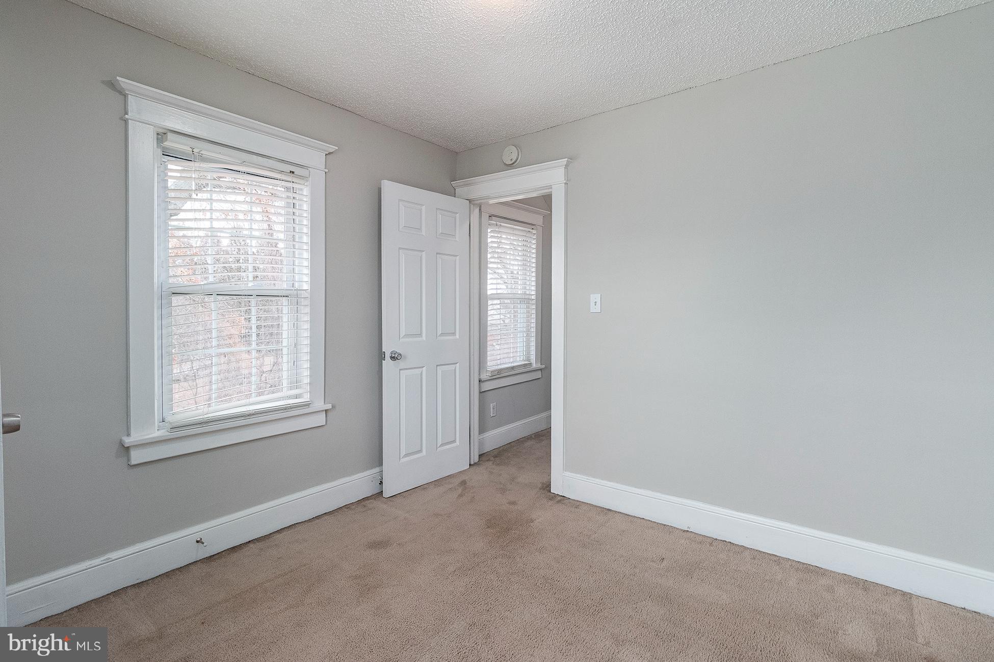 505 Neck Road Burlington, NJ 08016 - Photo 14 of 28 an empty room with windows