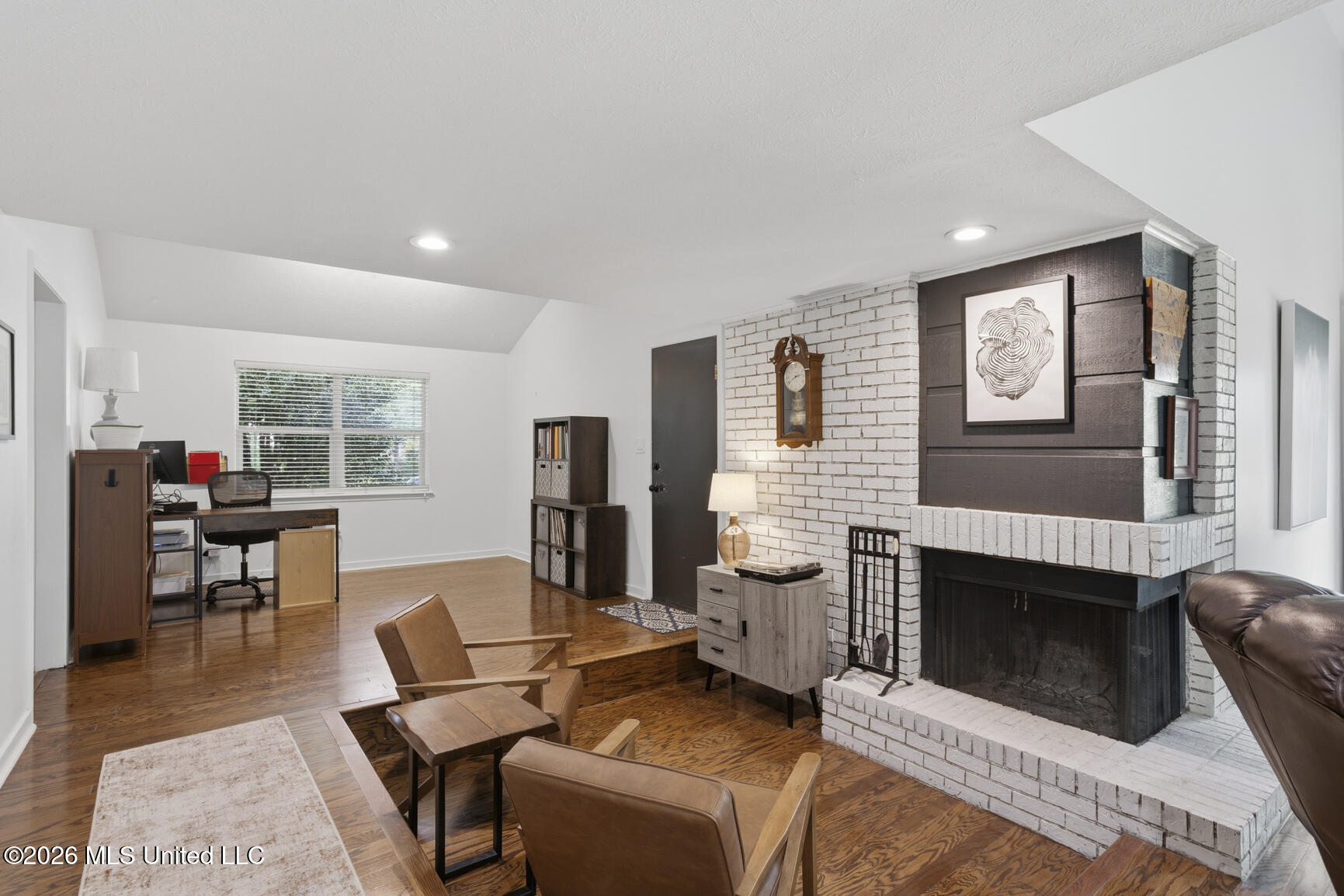 7 Starling Square Clinton, MS 39056 - Photo 6 of 37 7 Starling Square-5