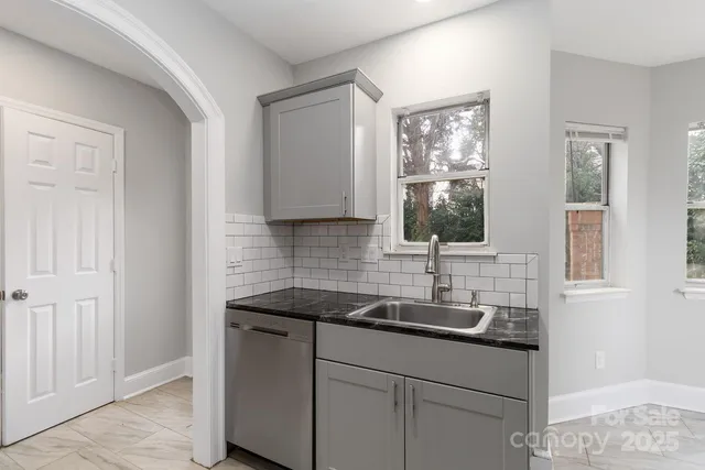 $220,000 | 7308 Meadow Glen Drive, Mint Hill, NC 28227