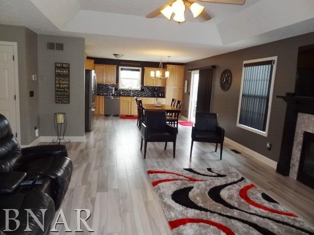 1509 Estate Normal Il 61761 Normal, IL 61761 - Photo 3 of 20