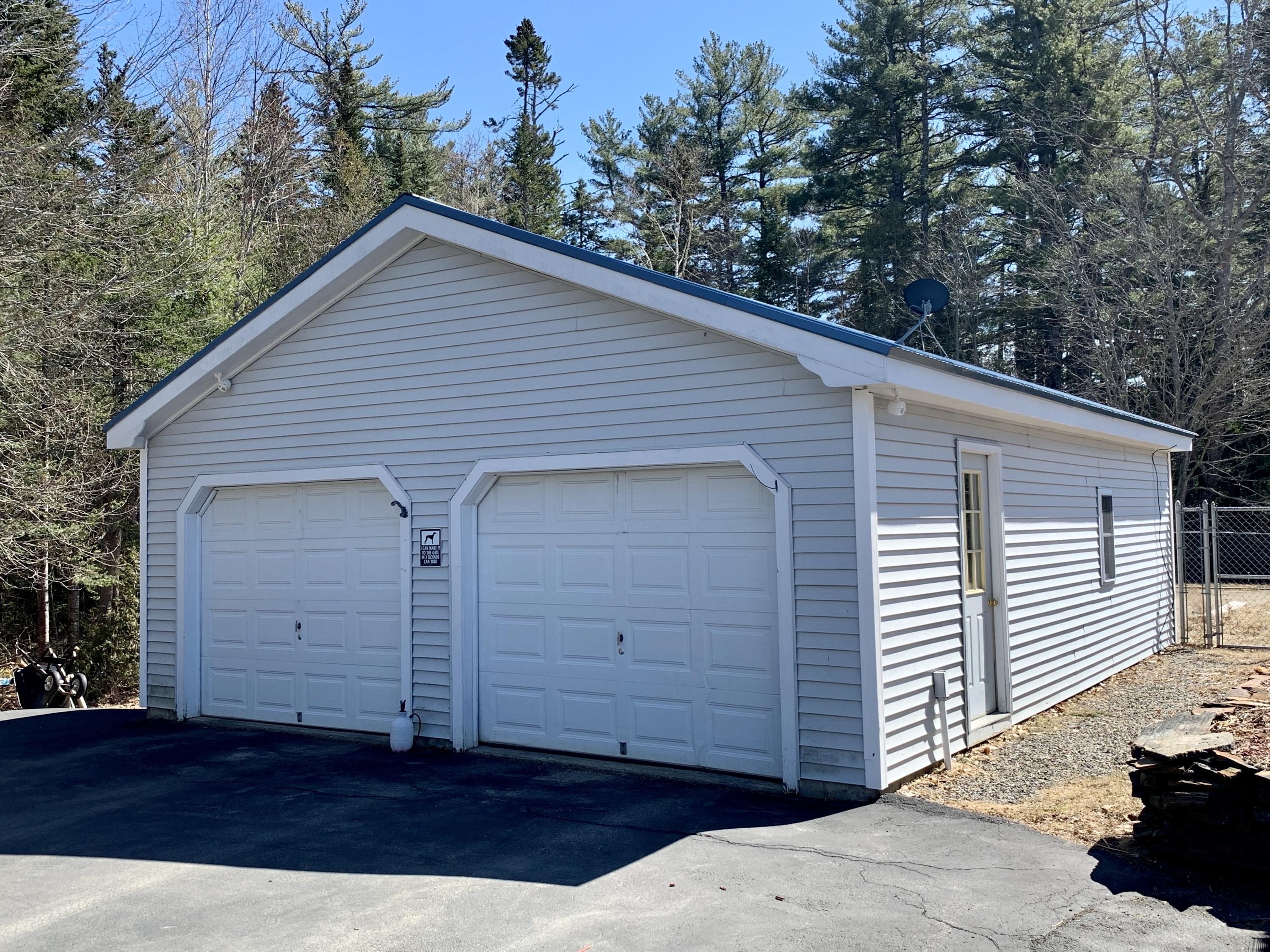 289 Airline Road Baileyville, ME 04694 - Photo 3 of 55 fullsizeoutput_e4ce