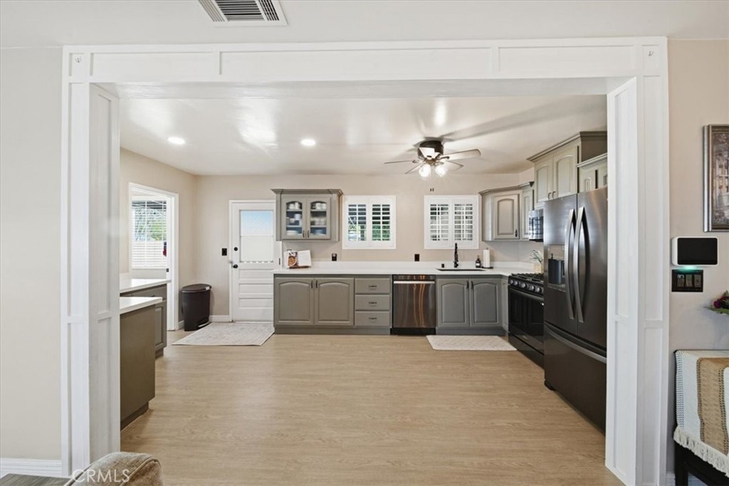 3683 McKinley Street Riverside, CA 92506 - Photo 8 of 27