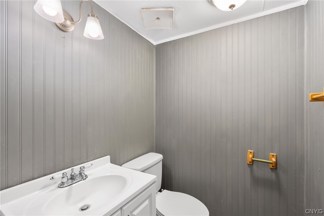 86-92 Phillips Road Granby, NY 13126 - Photo 19 of 30