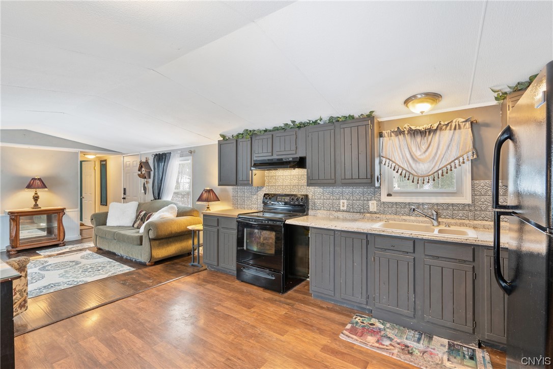 86-92 Phillips Road Granby, NY 13126 - Photo 6 of 30