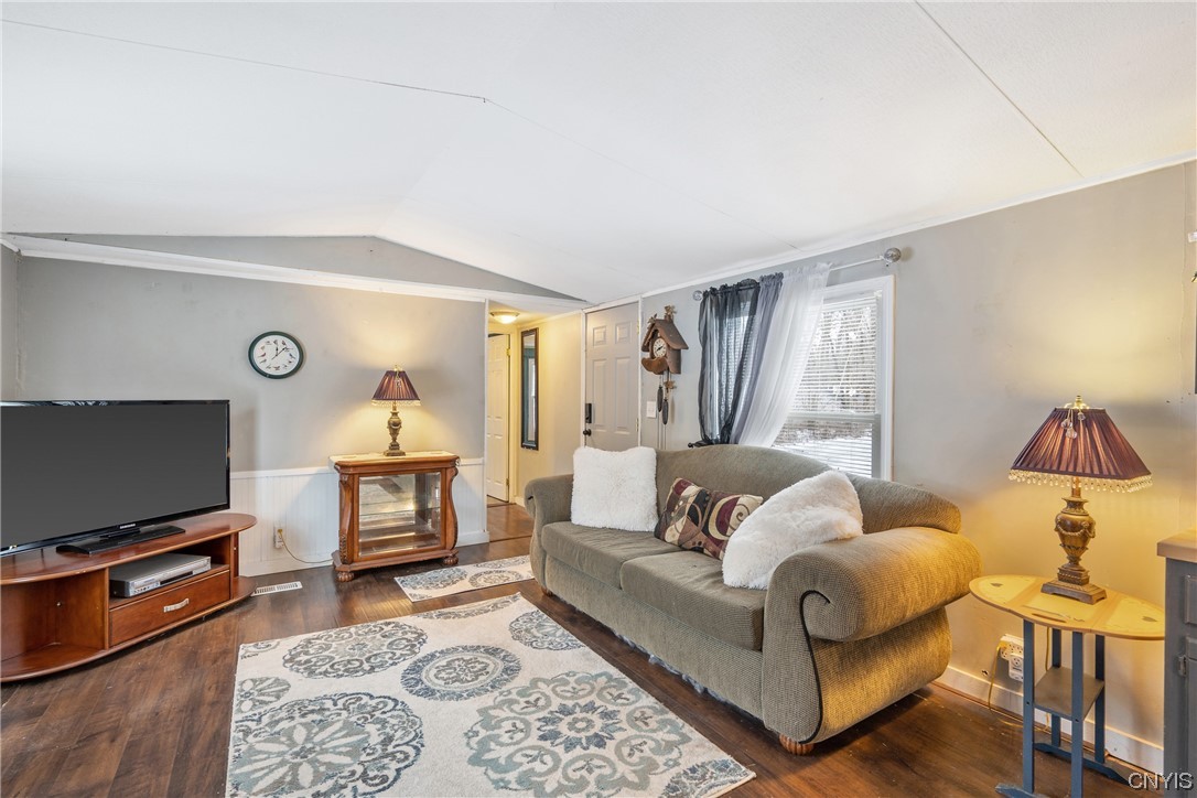 86-92 Phillips Road Granby, NY 13126 - Photo 9 of 30