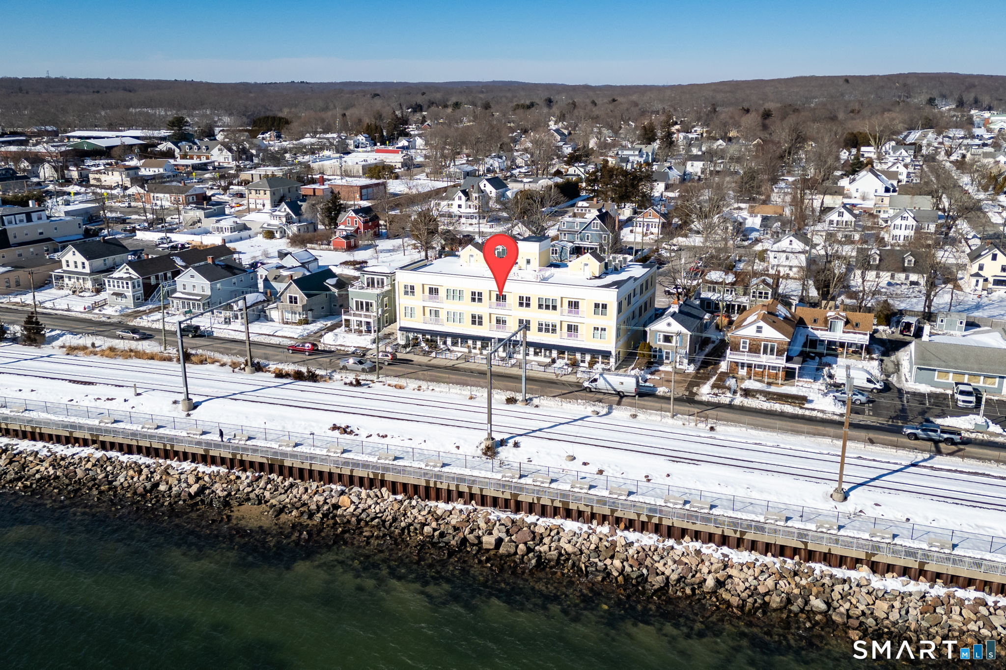 185 Main Street, Unit 305 East Lyme, CT 06357 - Photo 33 of 40