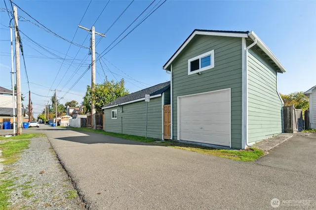 $589,000 | 1926 Colby Avenue, Everett, WA 98201