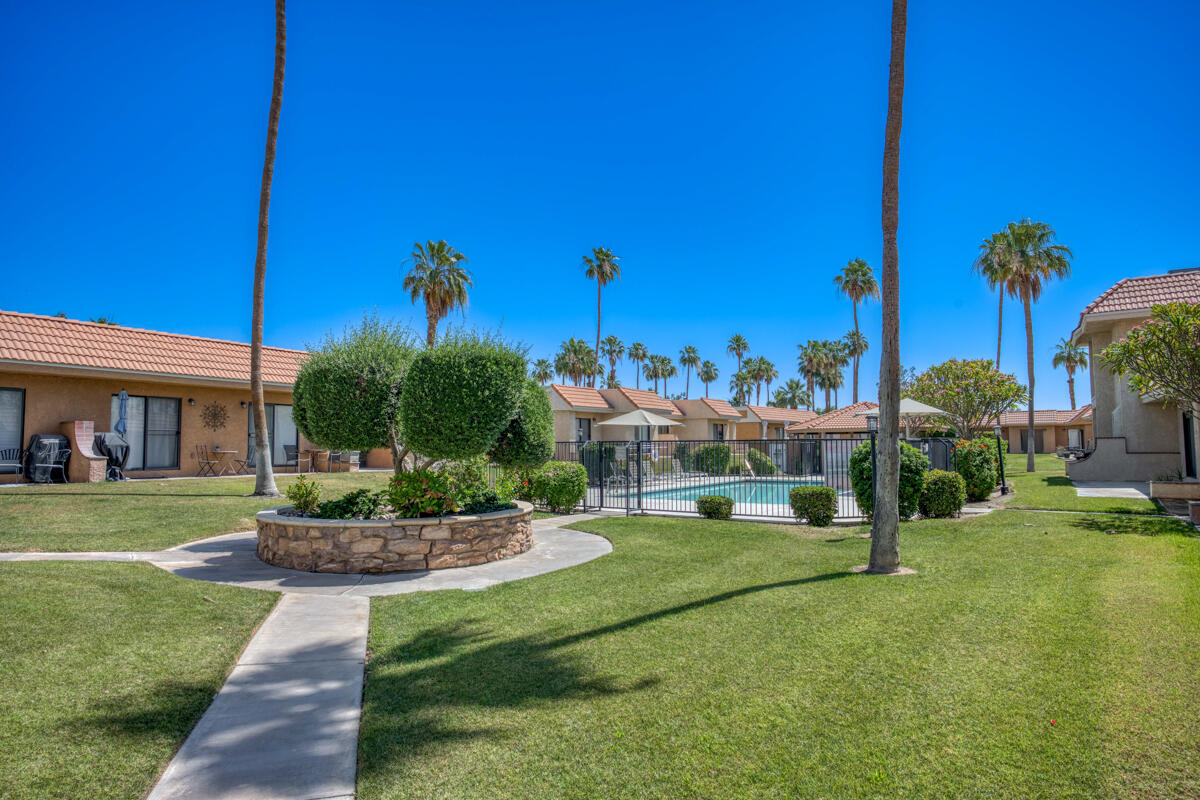 40800 Breezy Pass Road, Unit B Palm Desert, CA 92211 - Photo 36 of 36 51