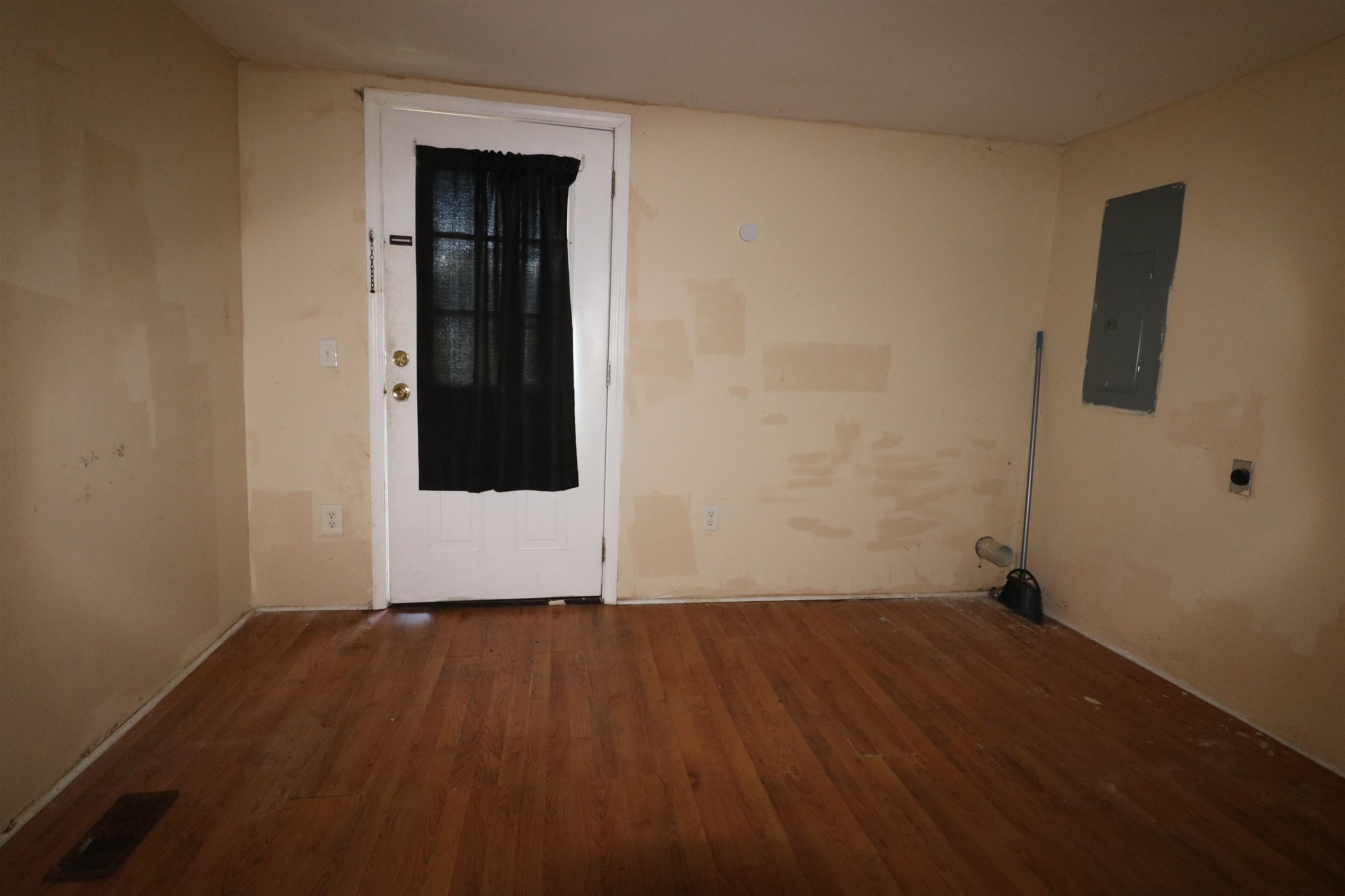 302 South Main Street Lake View, SC 29563 - Photo 22 of 27