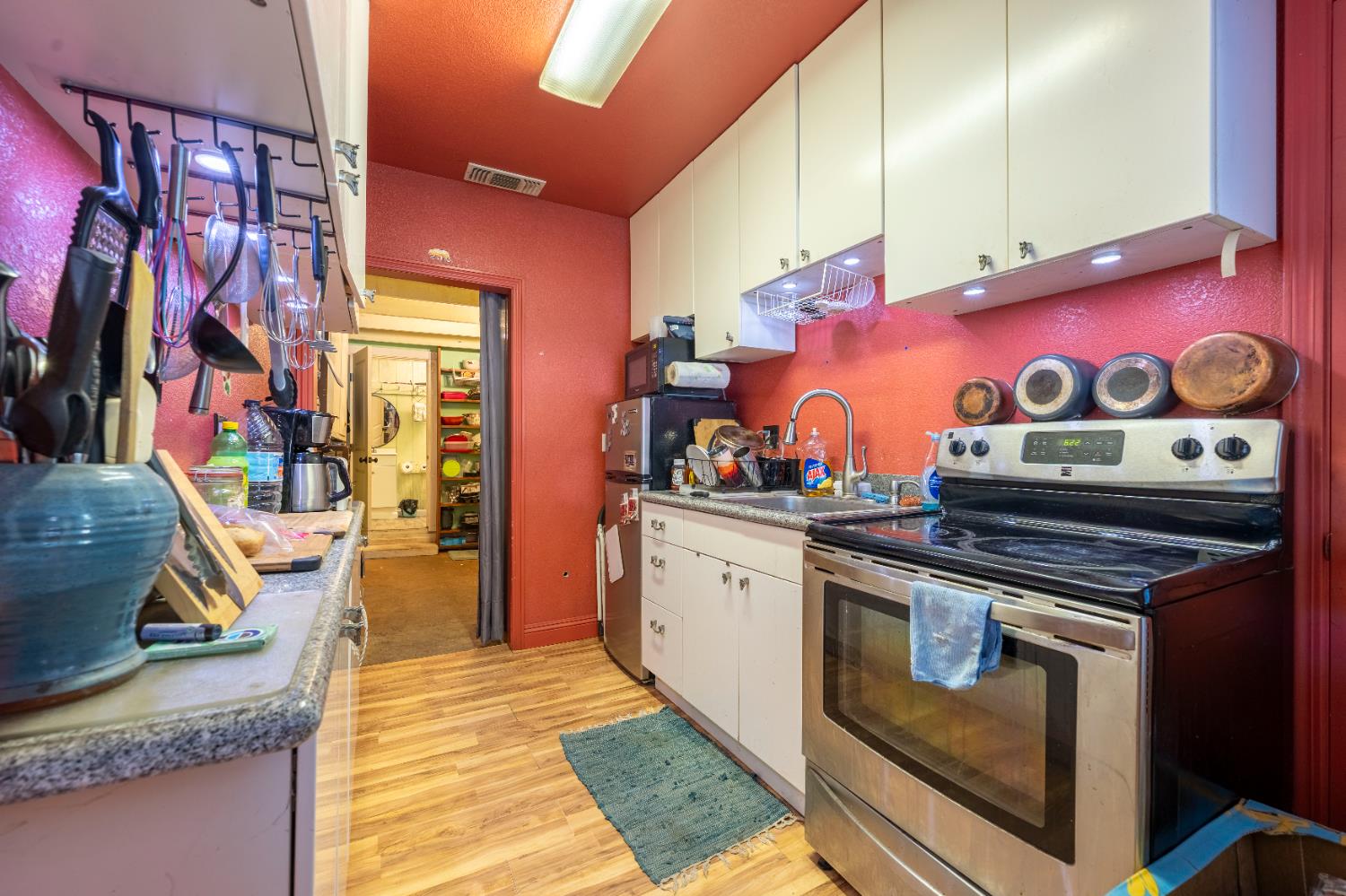 13615 McCourtney Road Grass Valley, CA 95949 - Photo 14 of 42