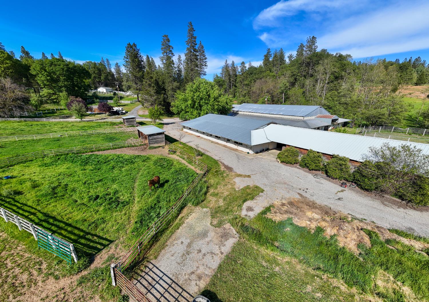 13615 McCourtney Road Grass Valley, CA 95949 - Photo 3 of 42