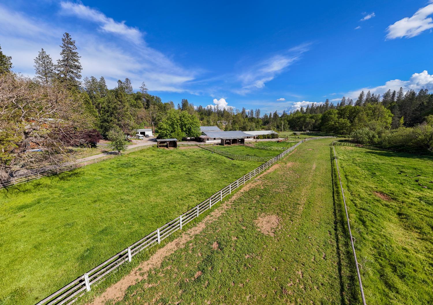 13615 McCourtney Road Grass Valley, CA 95949 - Photo 31 of 42