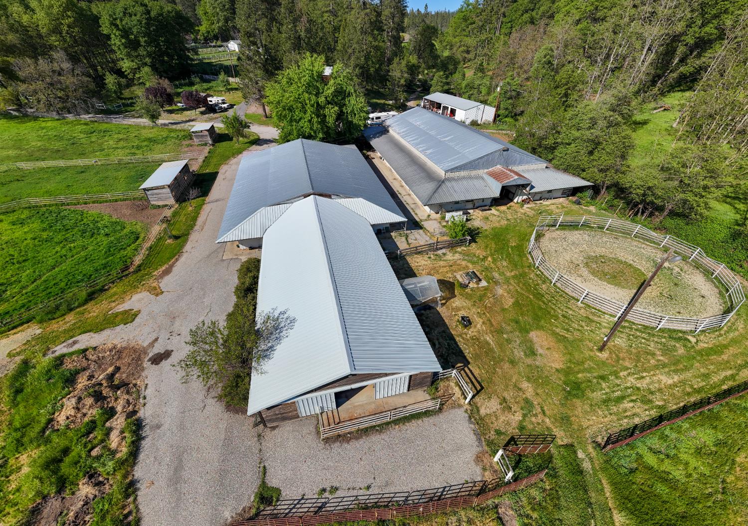 13615 McCourtney Road Grass Valley, CA 95949 - Photo 33 of 42
