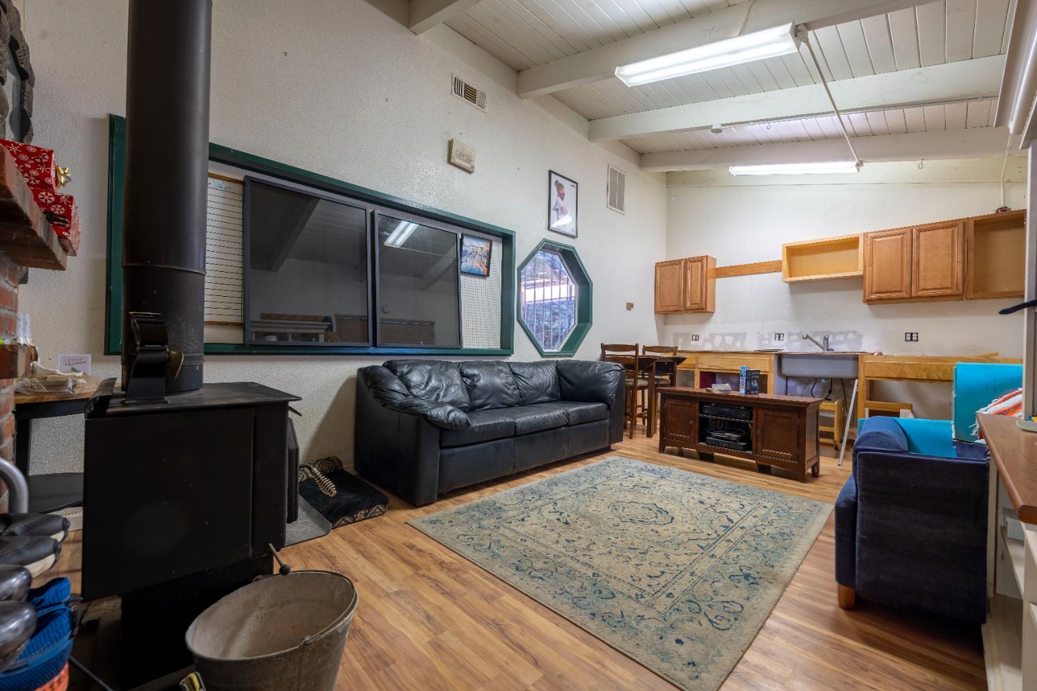 13615 McCourtney Road Grass Valley, CA 95949 - Photo 5 of 42