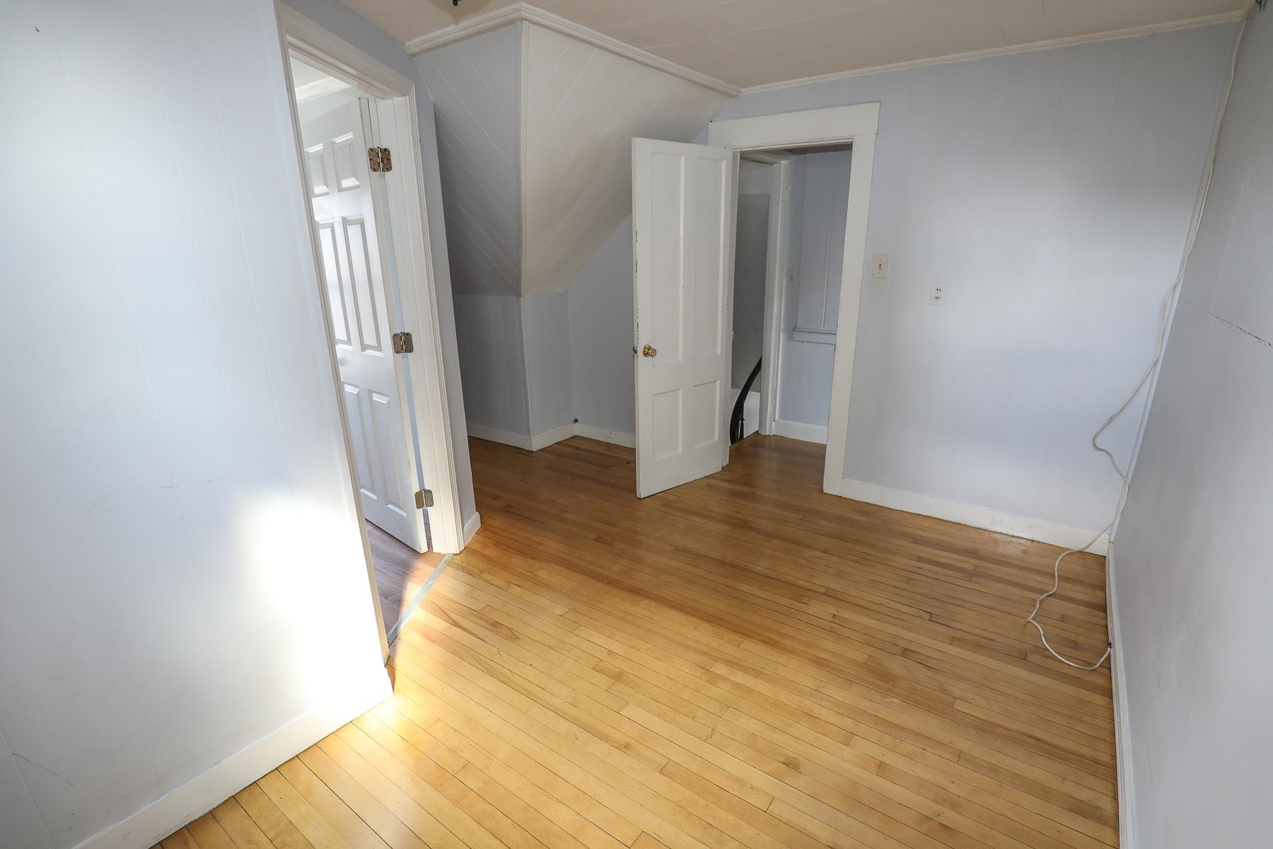 27 Blodget Street Manchester, NH 03104 - Photo 19 of 60