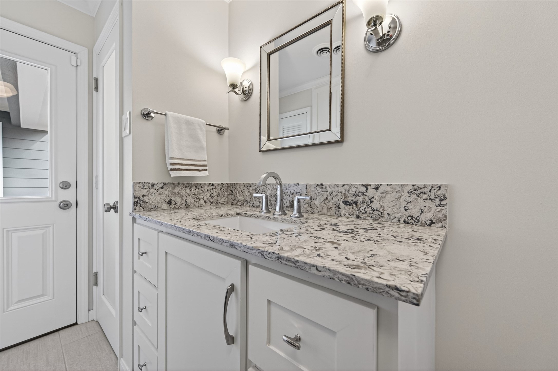 13014 Apple Tree Road Houston, TX 77079 - Photo 24 of 50