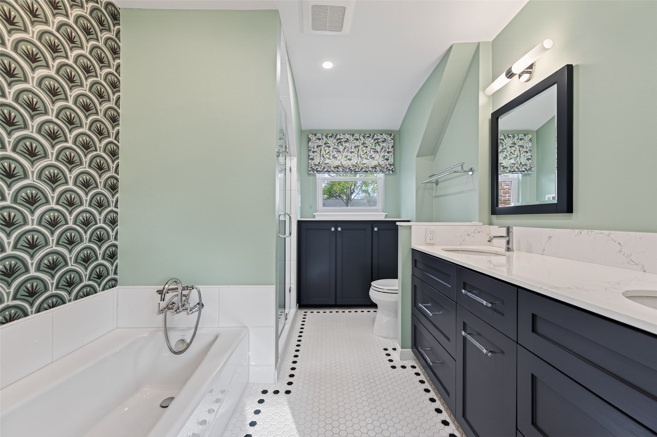 13014 Apple Tree Road Houston, TX 77079 - Photo 40 of 50