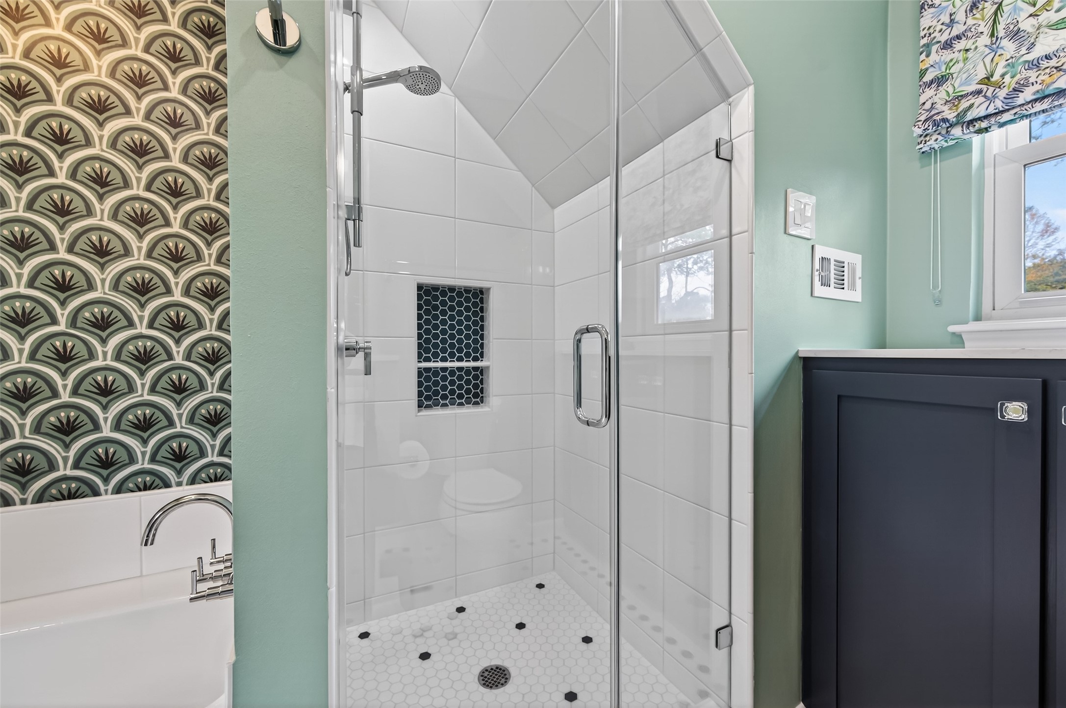 13014 Apple Tree Road Houston, TX 77079 - Photo 43 of 50