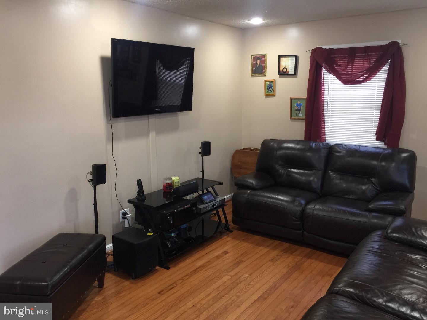 316 Wynnewood Road Trenton, NJ 08628 - Photo 8 of 21 Gallery Image 8