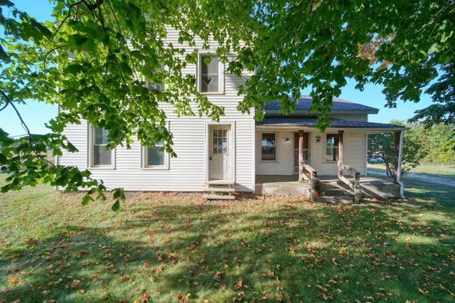 $164,900 | 16594 Stark Road, Springport, MI 49284