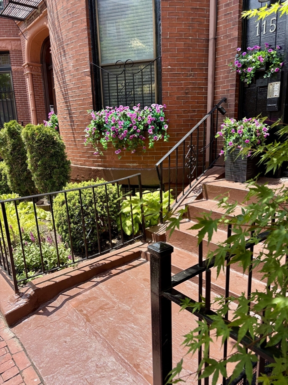 115 St Botolph Street, Unit THREE Boston, MA 02115 - Photo 16 of 19