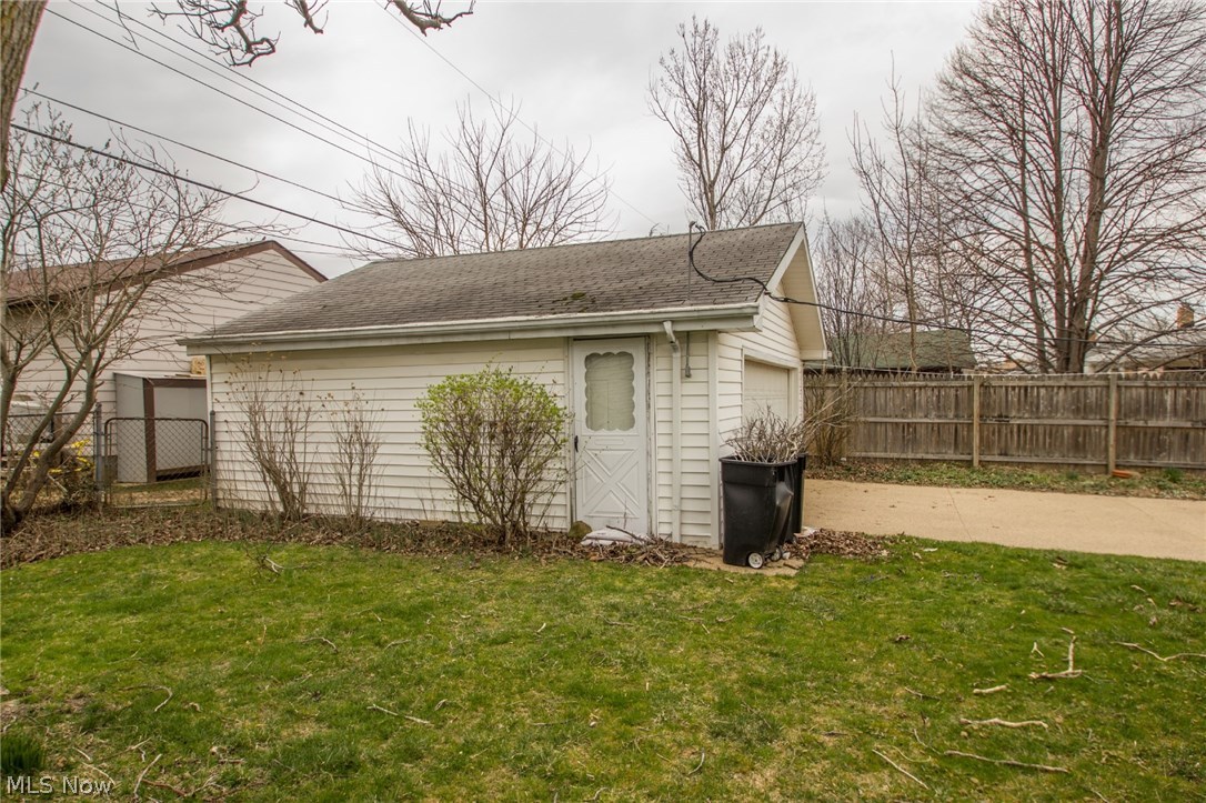 6876 Brandywine Road Parma Heights, OH 44130 - Photo 28 of 29 Gallery Image 28