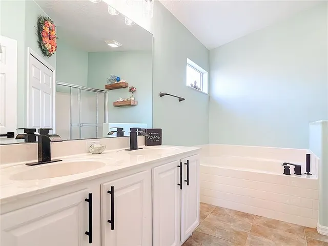 $355,000 | 108 Brasswood Court, Daytona Beach, FL 32117