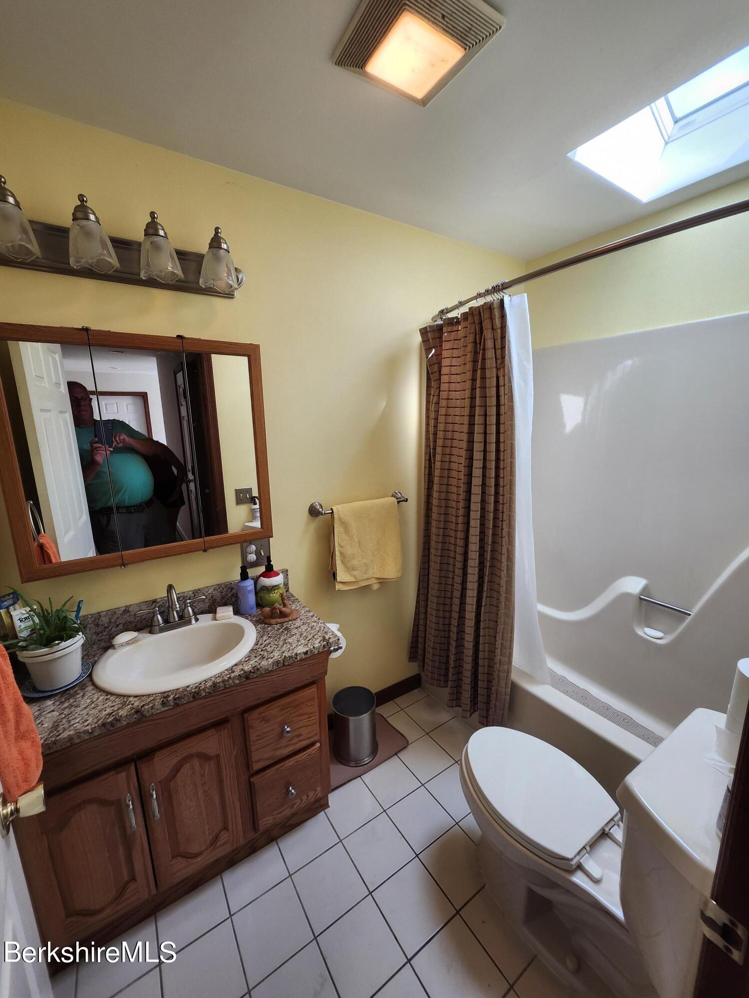 10 Lillybrook Road Pittsfield, MA 01201 - Photo 67 of 91 2nd Floor Master Bath