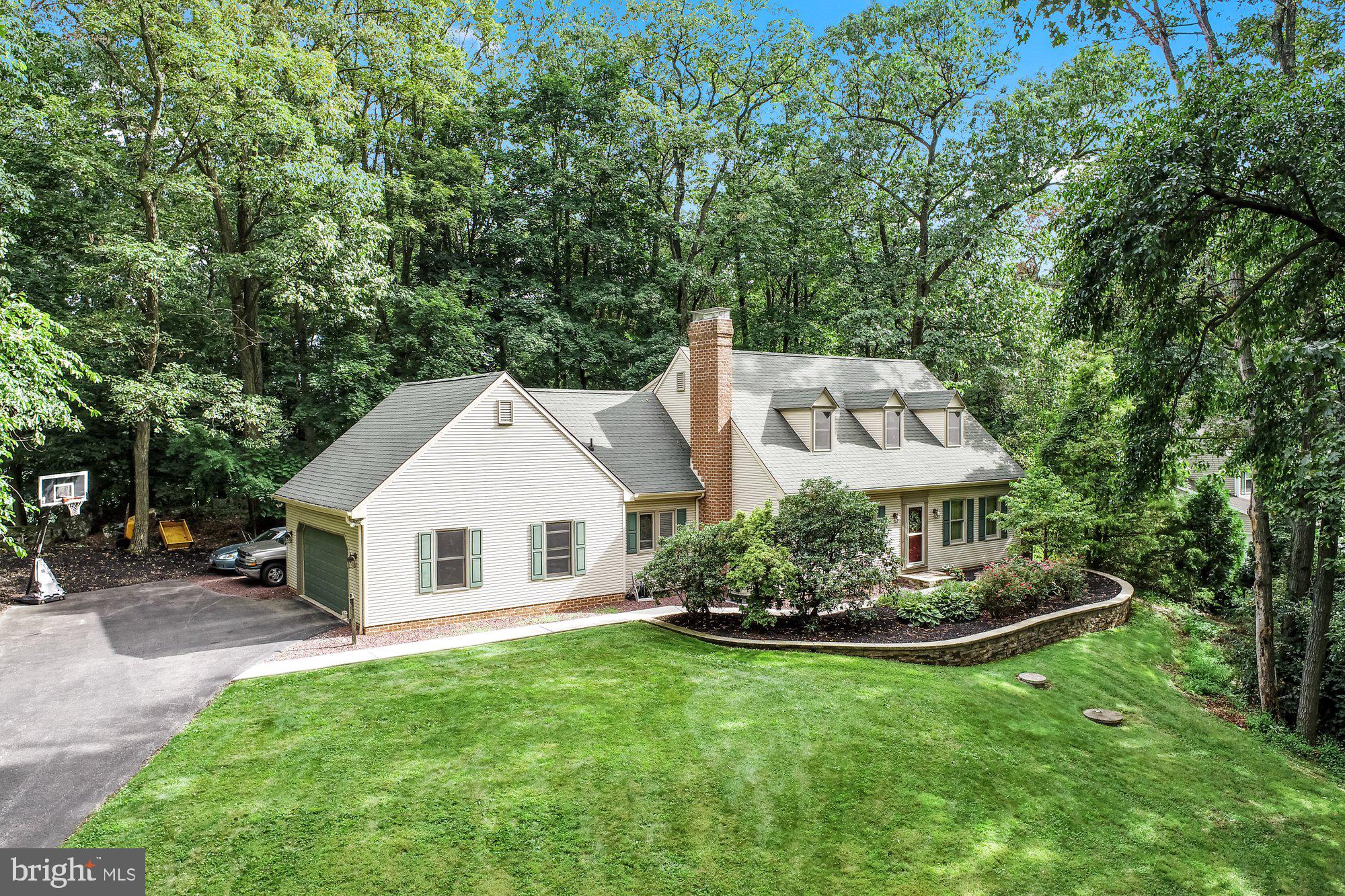 5374 Field Pointe Drive Spring Grove, PA 17362 - Photo 2 of 44 Gallery Image 2