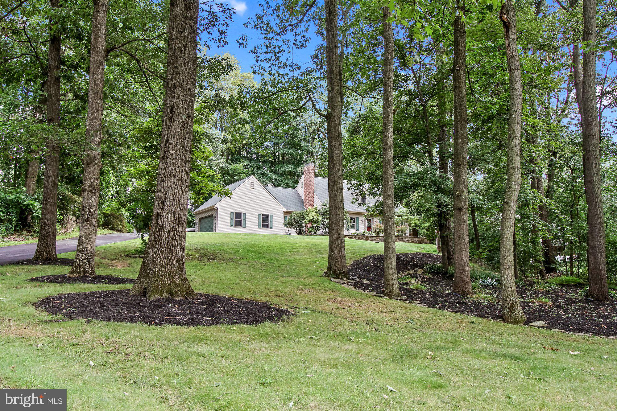 5374 Field Pointe Drive Spring Grove, PA 17362 - Photo 4 of 44 Gallery Image 4
