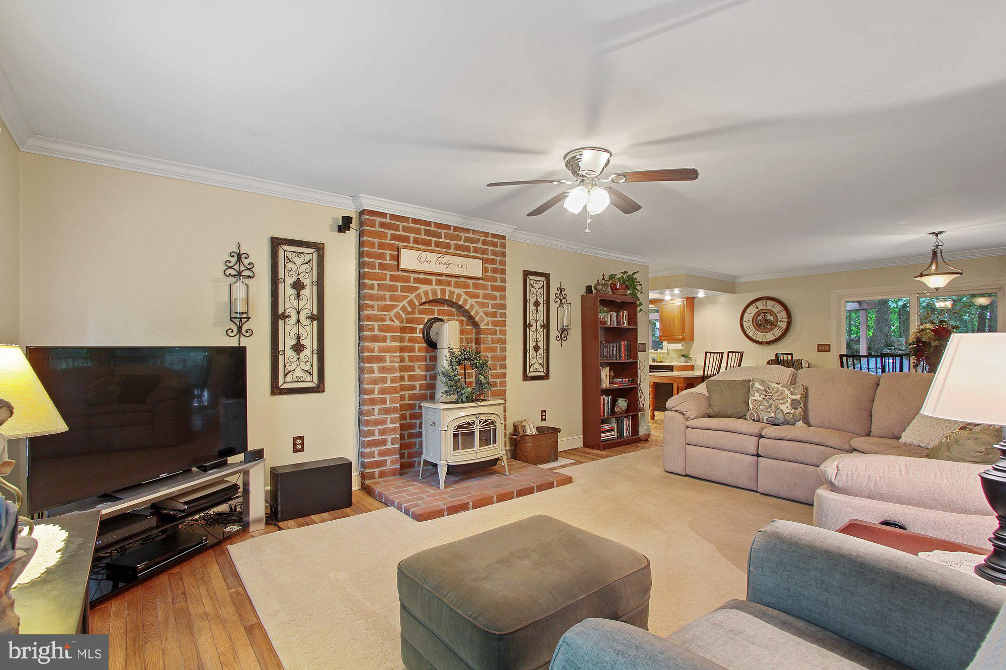 5374 Field Pointe Drive Spring Grove, PA 17362 - Photo 7 of 44 Gallery Image 7