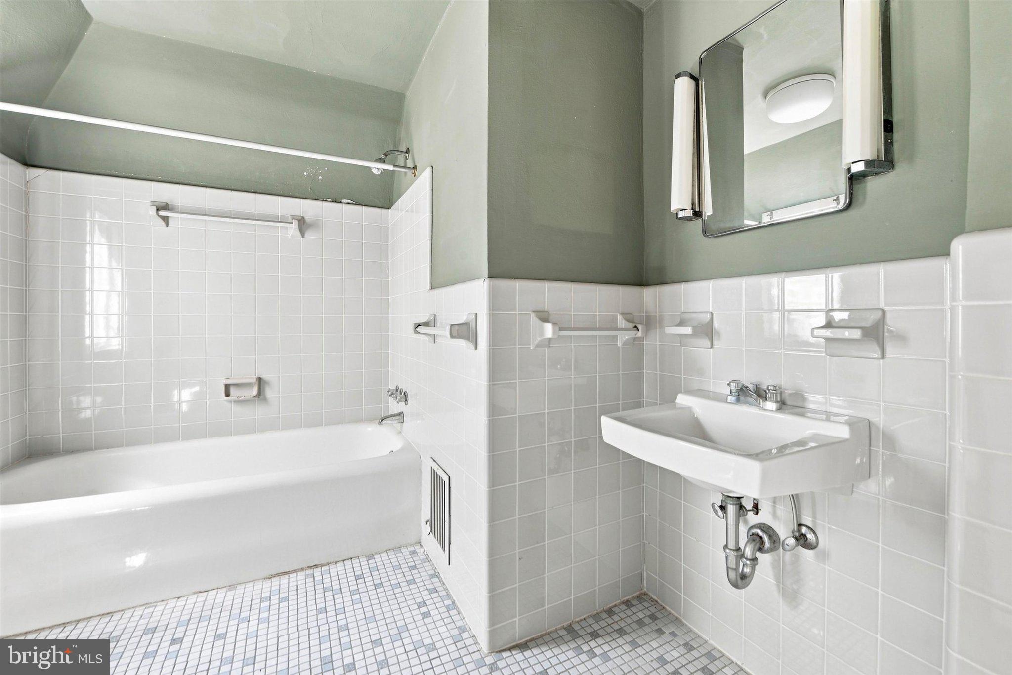 949 Swedesford Road Exton, PA 19341 - Photo 21 of 39 Jack & Jill bathroom