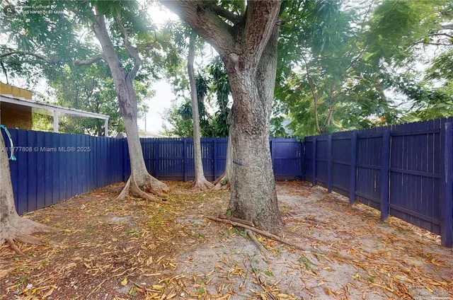 $230,000 | 265 Northwest 80th Street, Miami, FL 33150