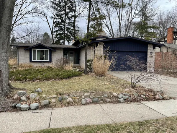 $3,500 | 3533 Frederick Drive, Ann Arbor, MI 48105