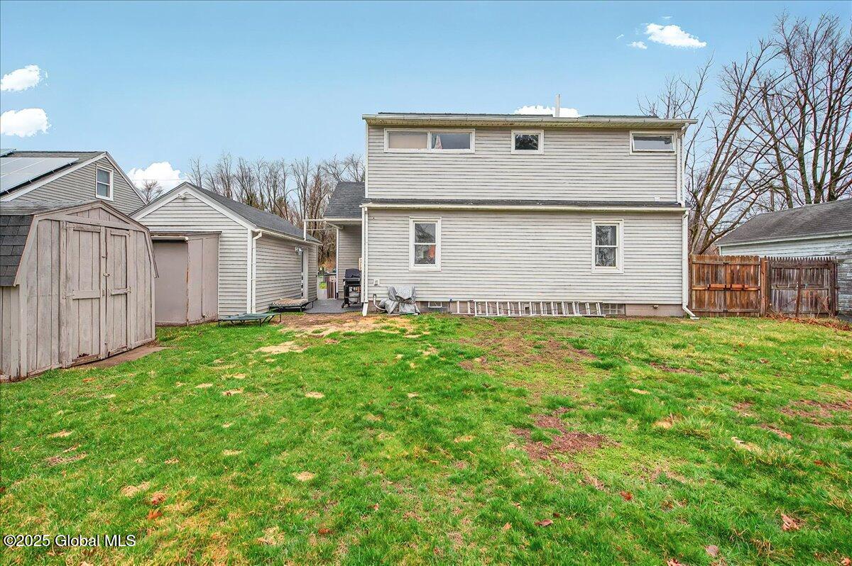 47 Mac Arthur Drive Schenectady, NY 12302 - Photo 5 of 24 03-47 MACARTHUR DR-23