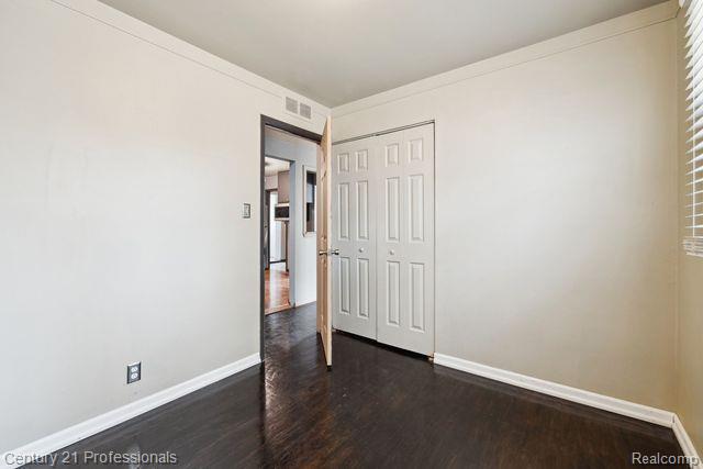 47324 Roland Street Utica, MI 48317 - Photo 21 of 34