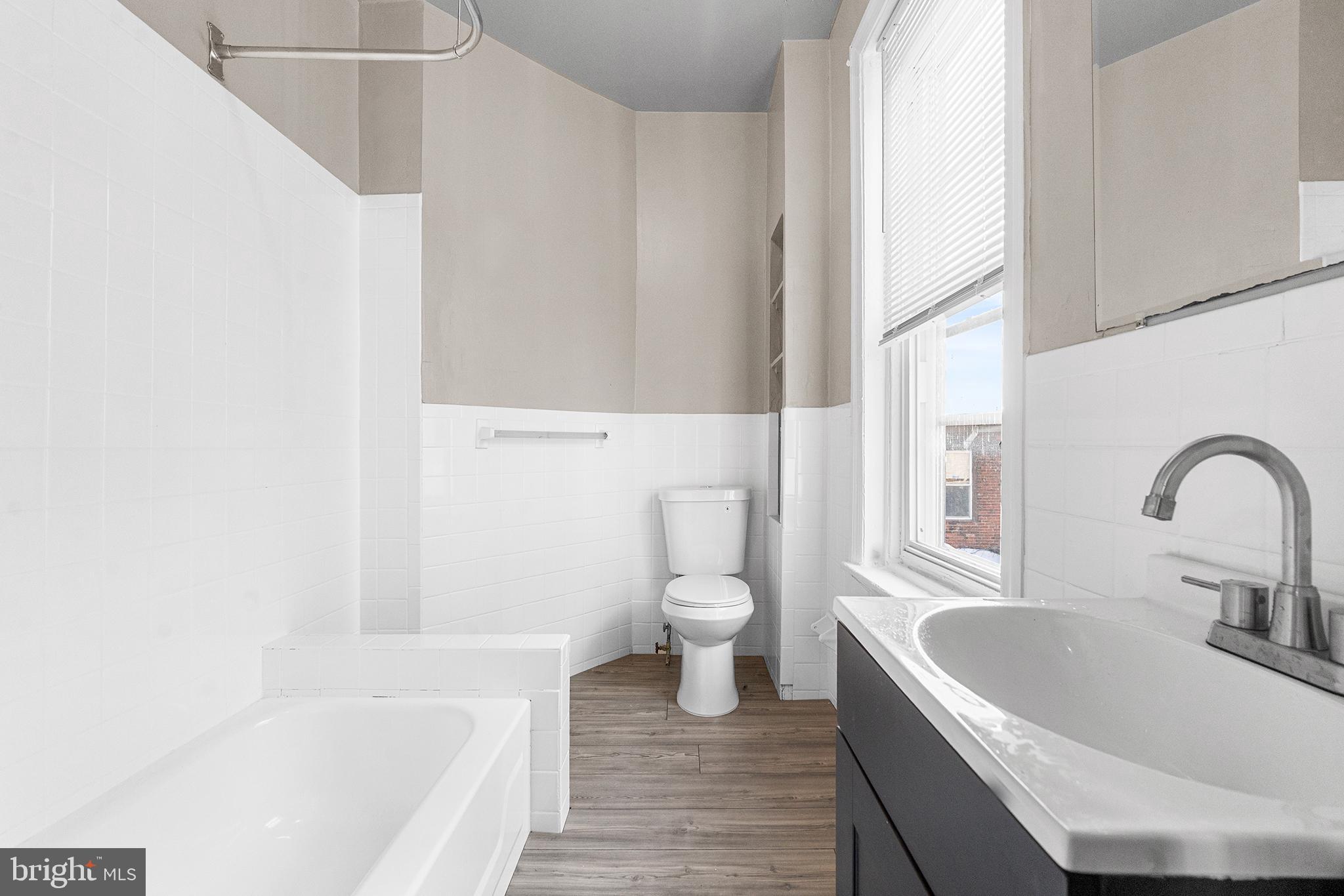 5510 Walnut Street, Unit 2R Philadelphia, PA 19139 - Photo 8 of 12