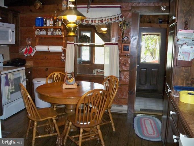 11902 Beaver Dam Road Union Bridge, MD 21791 - Photo 11 of 25 a dining room with furniture and window
