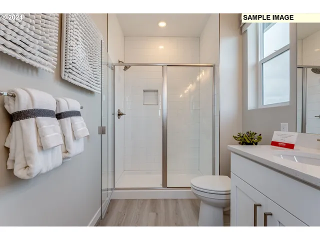 $544,990 | 8245 Southeast Blanton Street, Hillsboro, OR 97123