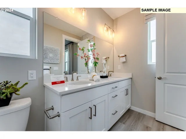 $544,990 | 8245 Southeast Blanton Street, Hillsboro, OR 97123