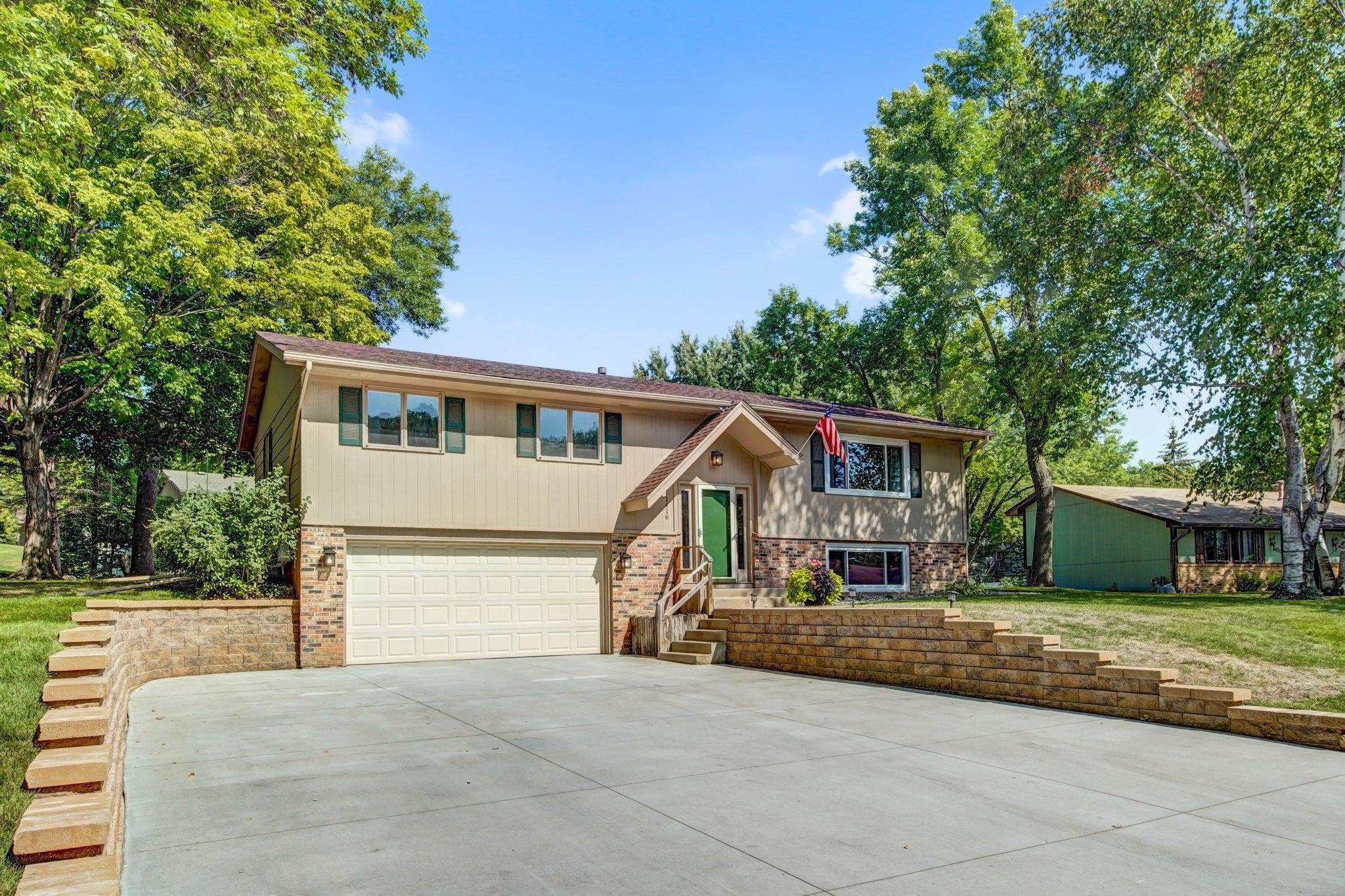 1416 Valleyview Road Chaska, MN 55318 - Photo 1 of 1 Gallery Image 1