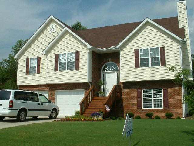 3000 Highgate Court Dalton, GA 30721 - Photo 1 of 1 Main View