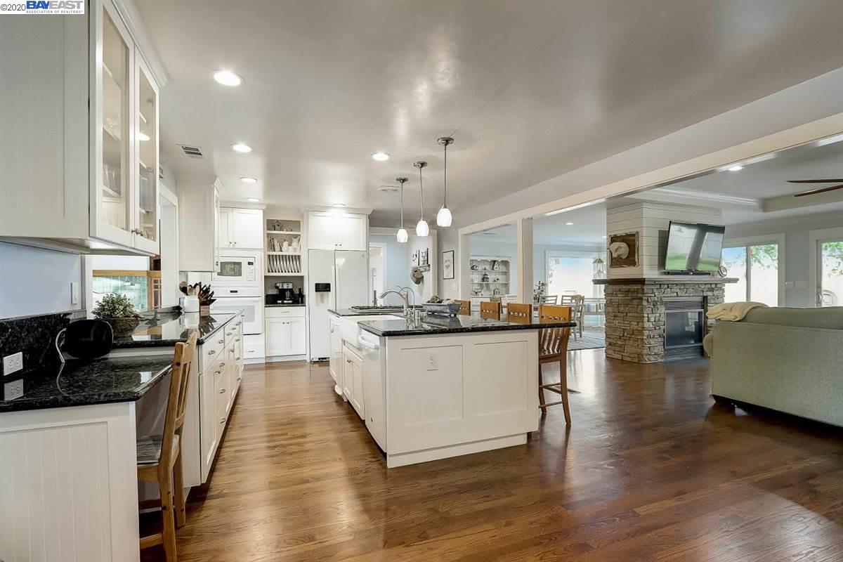 4757 Bel Roma Road Livermore, CA 94551 - Photo 7 of 40