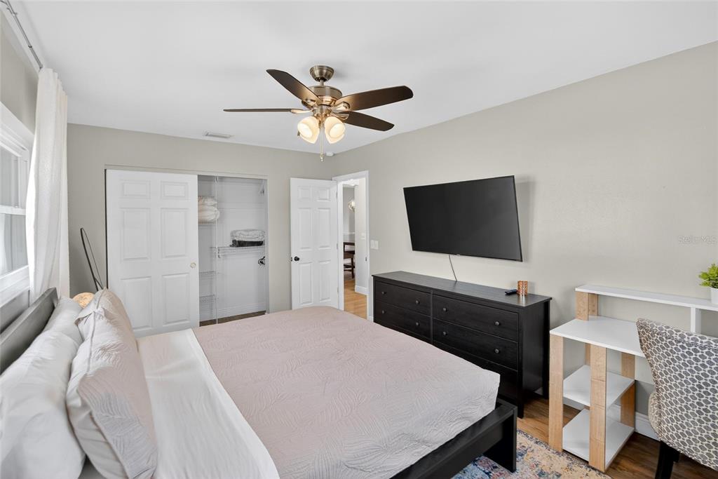 2063 Pine Ridge Drive Clearwater, FL 33763 - Photo 25 of 60