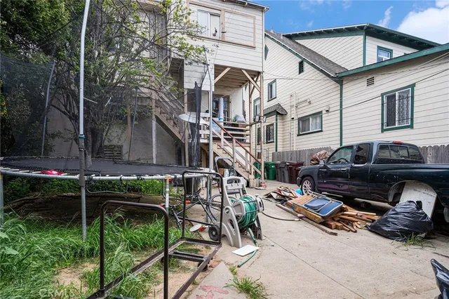 $619,000 | 2445 10th Avenue, Oakland, CA 94606