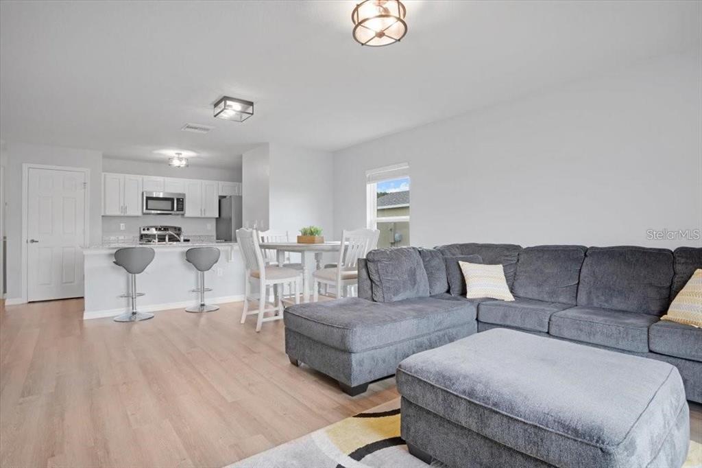 1448 Stone Ridge Circle Sebring, FL 33870 - Photo 4 of 31