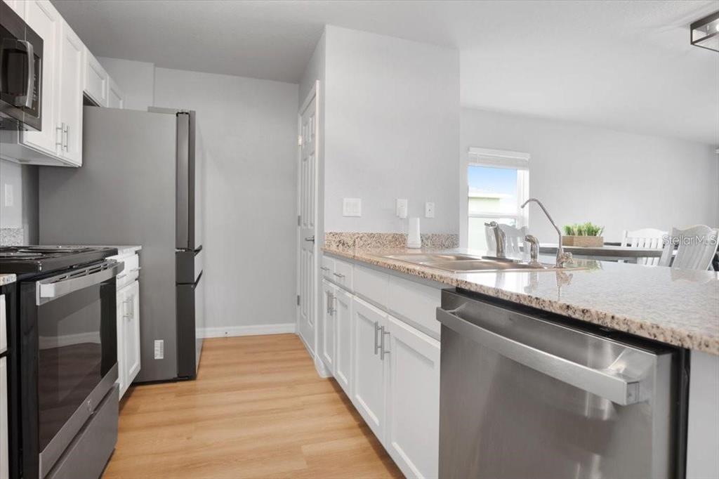 1448 Stone Ridge Circle Sebring, FL 33870 - Photo 9 of 31