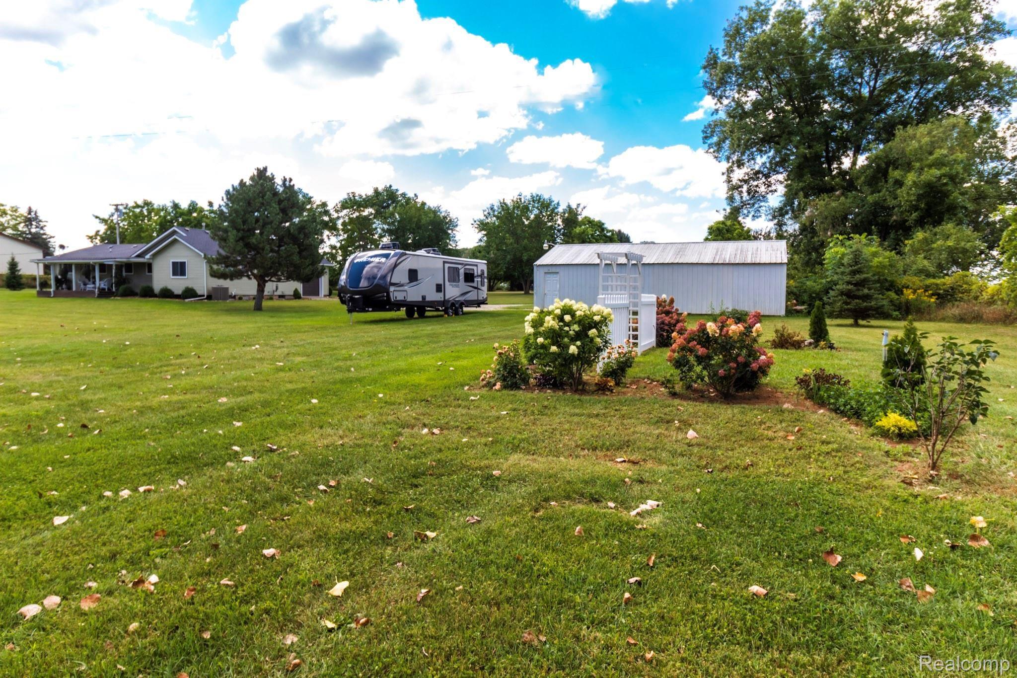 15356 Turner Road Yale, MI 48097 - Photo 11 of 33 37127f04da31339e51023d387561add8.jpg