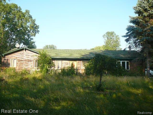 1685 South Allen Road St. Clair, MI 48079 - Photo 1 of 12 P1110794