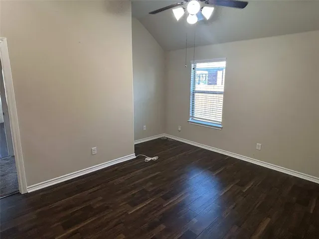 $2,500 | 1905 Sunflower Drive, Glenn Heights, TX 75154